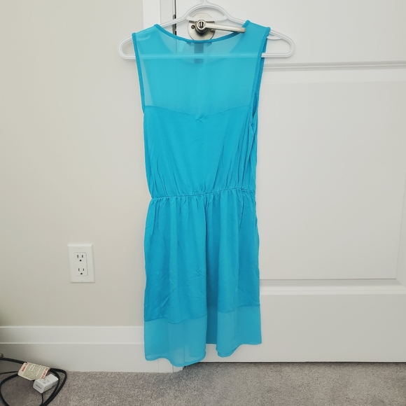 H&M Basic Blue Sleeveless Dress - Picture 2 of 3